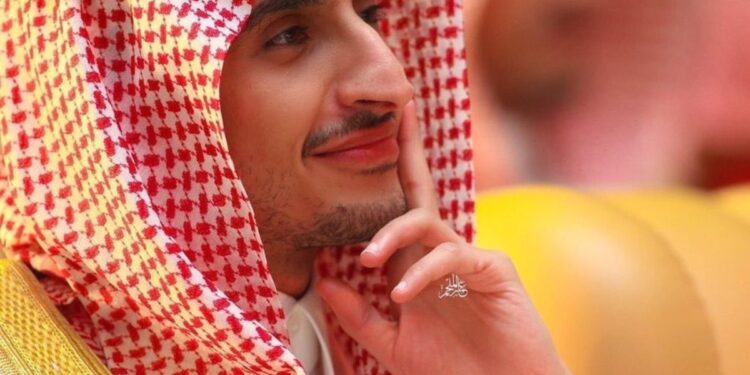 الملحن الأمير أحمد بن سلطان "سهم" بجلسة حوار حول حقوق الملكية الفكرية في مدل بيست