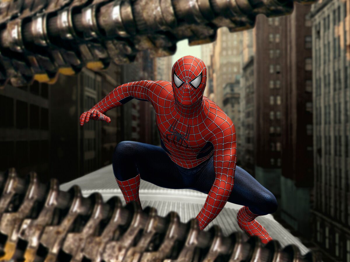 الرجل العنكبوت على قمة القطار في Spider-Man 2