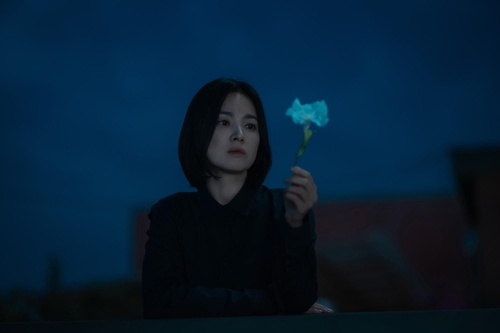 المسلسل الكوري "مجد الانتقام" يحتل المرتبة الخامسة في قائمة نتفليكس - 1